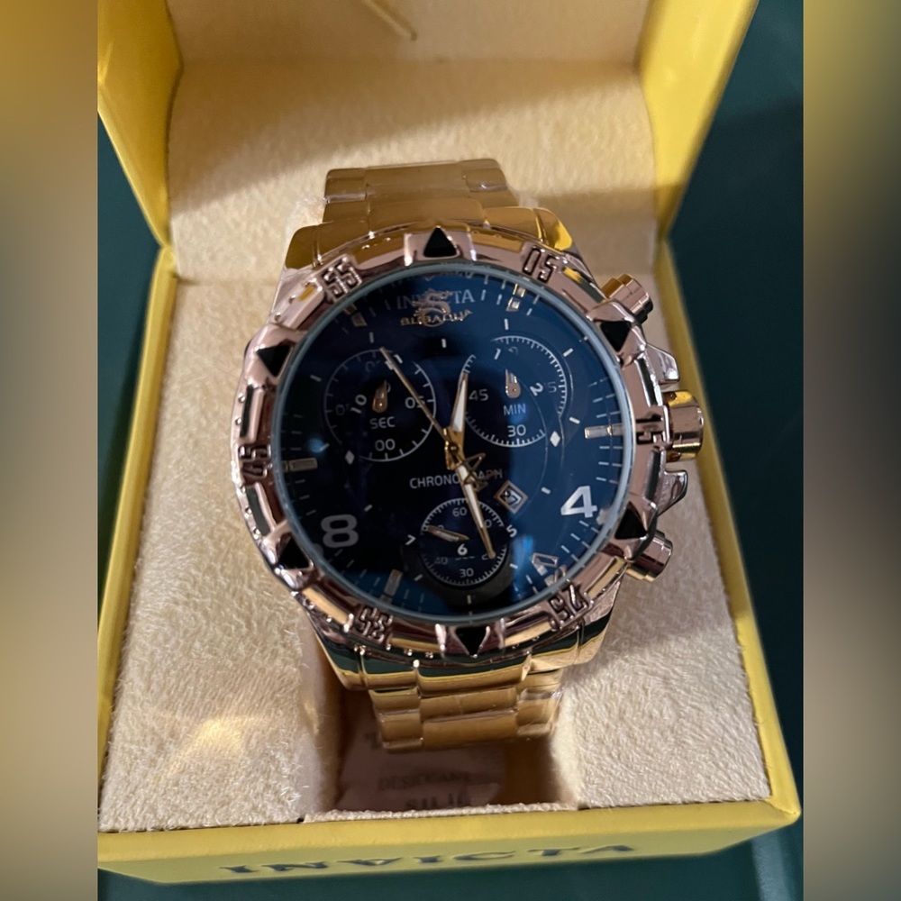 New in Box INVICTA chronograph water resistant blue dial & gold case & bracelet